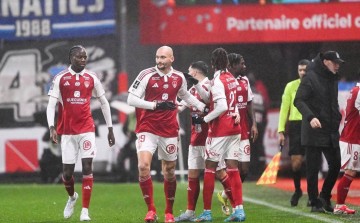 法甲最新积分榜揭晓:马赛爆冷0-2不敌布雷斯特,排名生变