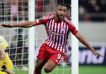 阿森纳vs奥林匹亚科斯:赛事前瞻、比分预测及首发阵容