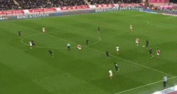 刺激!1-0,30岁日本球星闪耀欧洲:一剑封喉,率队掀翻法甲第一