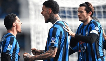 4人进球!意甲惨案诞生,帕拉迪诺笑了,逼近尤文图斯