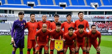 中国男足球员刘凯源两次助攻,欧冠主场比利亚雷亚尔战平尤文